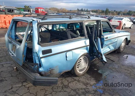 1985 Volvo 245 z USA, uszkodzony, nr VIN YV1AX4753F1596923